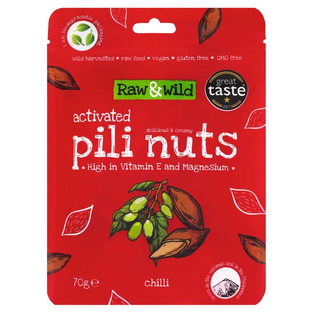 Raw & Wild Activated Pili Nuts Chili Organic 70g Botiga